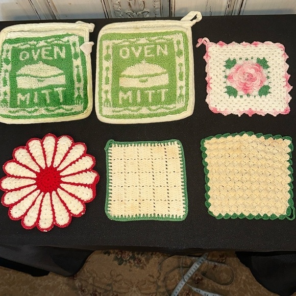 Lot of Vintage Potholders Crocheted and Teri Cloth 6 Pieces - Picture 1 of 9